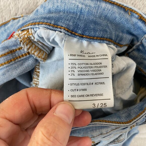 KanCan Women's Jeans Short Shorts Size 3/25 Blue Denim Cuffed Casual Summer Y2K - Picture 5 of 12